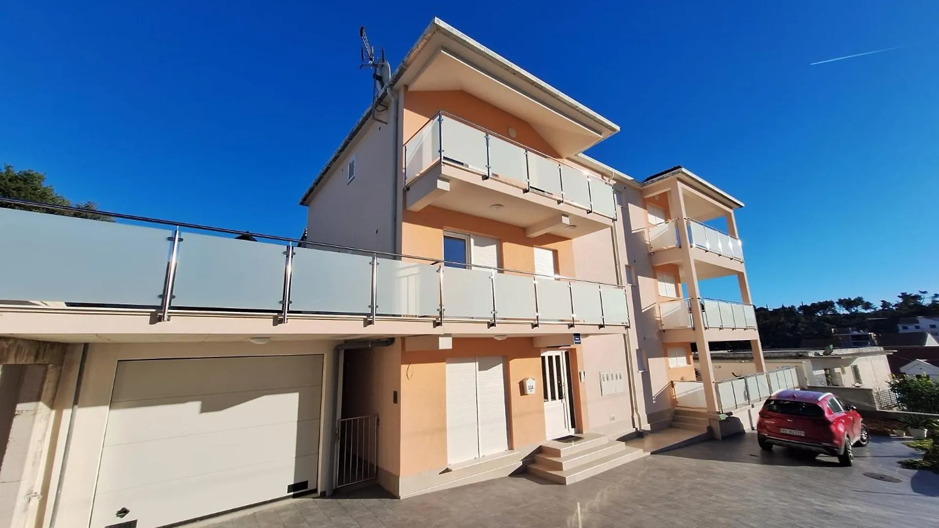 Valjan Apartmani Trogir